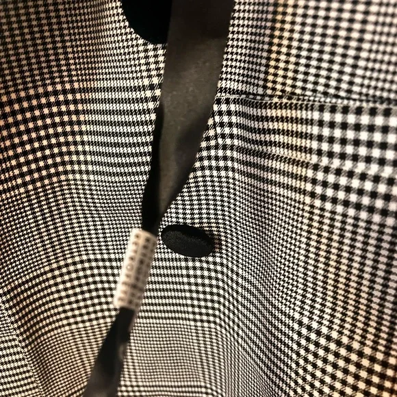 RETROFETE NWT Plaid Coat - Picture 5 of 5